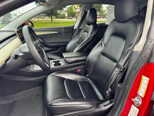 Red Multi-Coat 2022 Tesla Model 3 Standard Range