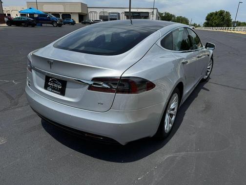 Silver 2017 Tesla Model S 75