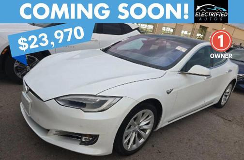 Pearl White Multi-Coat 2018 Tesla Model S 75D