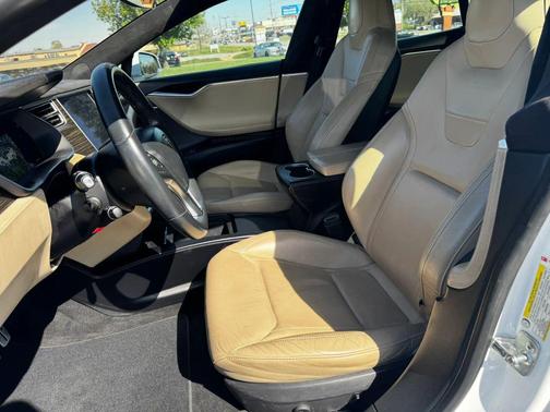 2016 Tesla Model S P90D