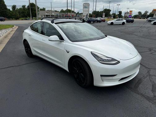 Pearl White Multi-Coat 2020 Tesla Model 3 Long Range