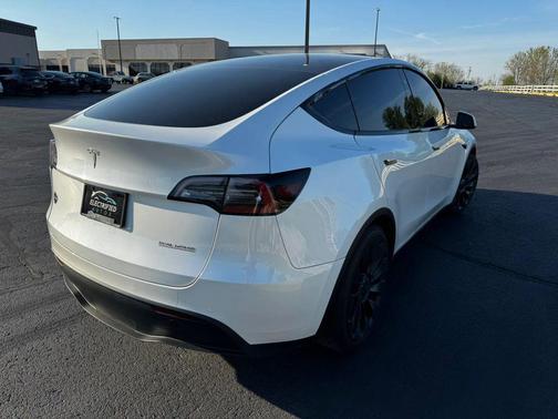 2020 Tesla Model Y Performance Dual Motor All-Wheel Drive