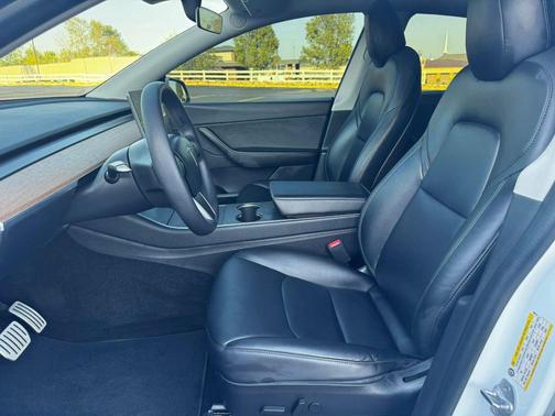 2020 Tesla Model Y Performance Dual Motor All-Wheel Drive