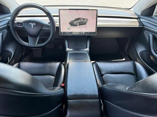 2022 Tesla Model 3 Standard Range