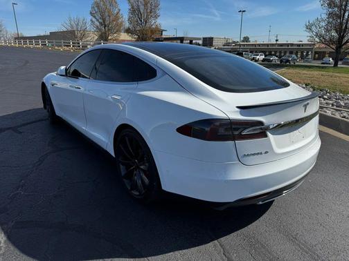 2014 Tesla Model S P85D
