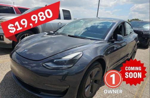 Gray 2022 Tesla Model 3 Standard Range