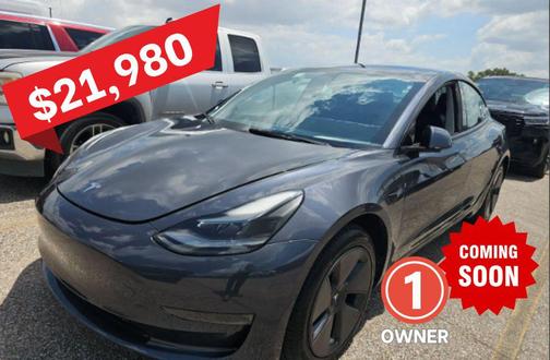 Gray 2022 Tesla Model 3 Standard Range
