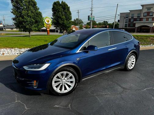 Deep Blue Metallic 2017 Tesla Model X 100D