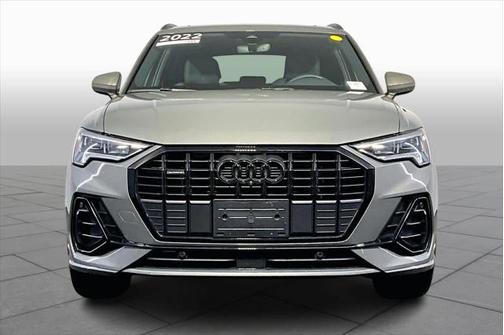 2022 Audi Q3 Premium Plus 45 TFSI S line quattro Tiptronic