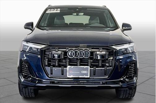 2025 Audi Q7 Premium 45 TFSI quattro Tiptronic