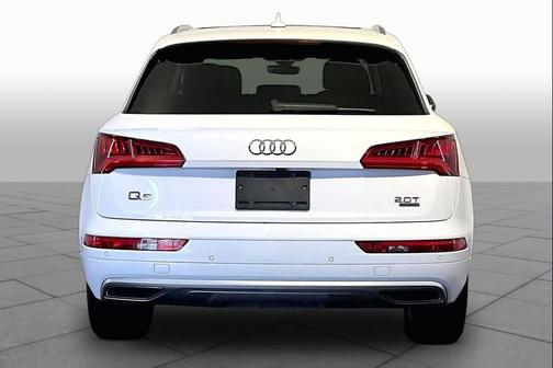 Ibis White 2018 Audi Q5 2.0T Premium Plus