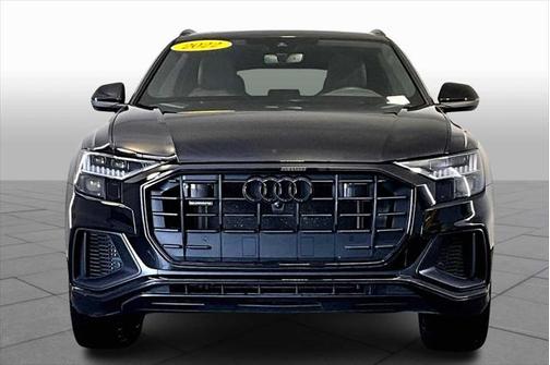 2022 Audi Q8 Premium Plus 55 TFSI quattro Tiptronic