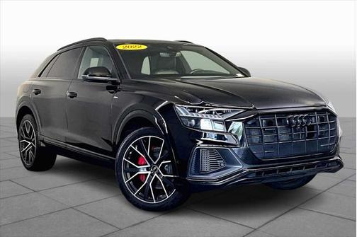 2022 Audi Q8 Premium Plus 55 TFSI quattro Tiptronic