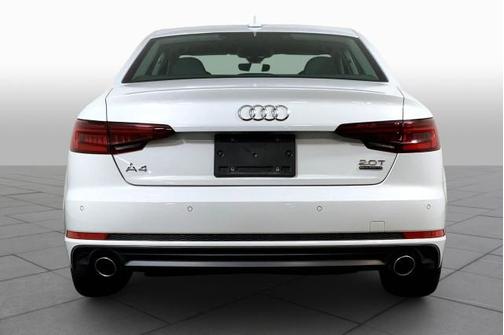 Photo 4 of 32 of 2018 Audi A4 2.0T Premium Plus