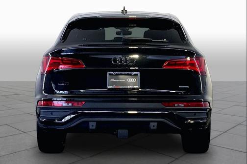 Mythos Black Metallic 2023 Audi Q5 45 S line Premium Plus