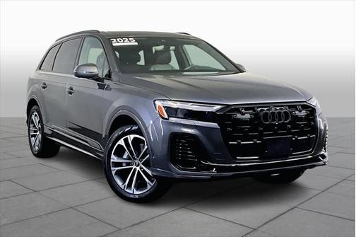 2025 Audi Q7 Premium 45 TFSI quattro Tiptronic