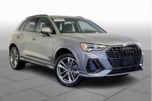 2022 Audi Q3 Premium Plus 45 TFSI S line quattro Tiptronic