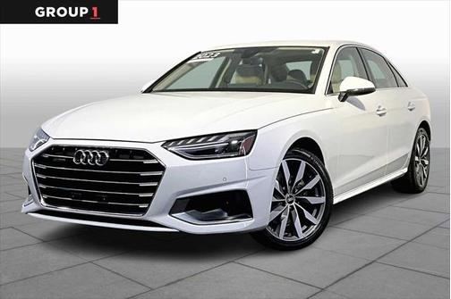 2023 Audi A4 Premium 40 TFSI quattro S tronic