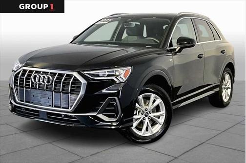2025 Audi Q3 Premium 45 TFSI S line quattro Tiptronic