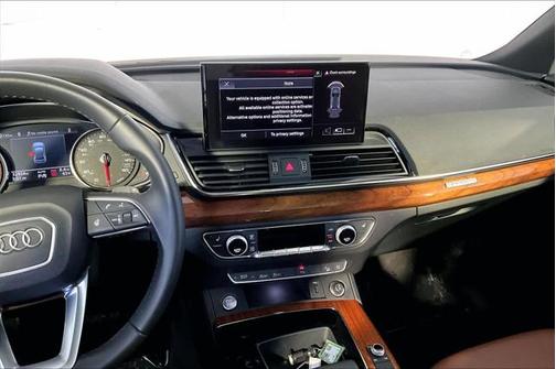 2023 Audi Q5 Premium 40 TFSI quattro S tronic