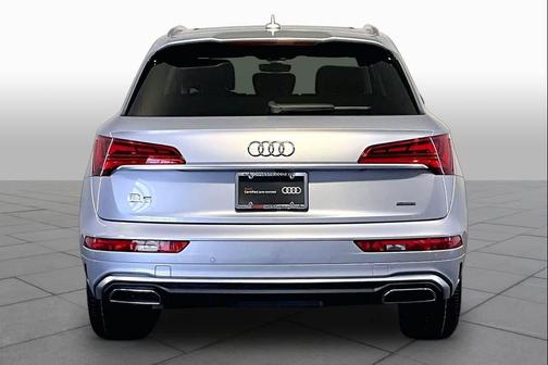 Florett Silver Metallic 2023 Audi Q5 45 S line Premium Plus