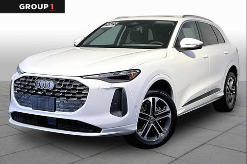Arkona White 2025 Audi Q5 Premium TFSI quattro S tronic