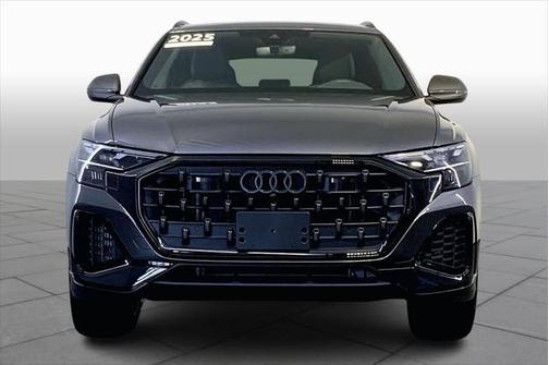 2025 Audi Q8 Premium Plus 55 TFSI quattro
