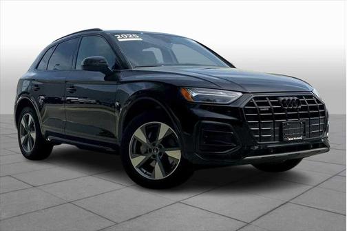 2025 Audi Q5 Premium 40 TFSI quattro S tronic