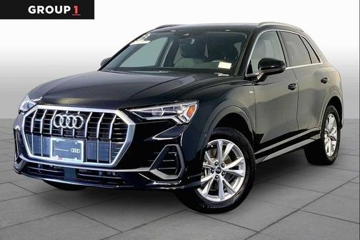 Mythos Black Metallic 2023 Audi Q3 Premium 45 TFSI S line quattro Tiptronic