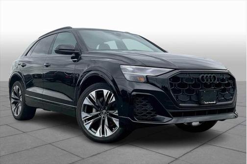 2025 Audi Q8 Premium Plus 55 TFSI quattro
