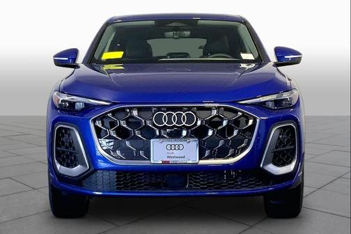 Ultra Blue meta 2026 Audi Q5 Sportback Premium TFSI quattro S tronic