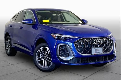 Ultra Blue meta 2026 Audi Q5 Sportback Premium TFSI quattro S tronic