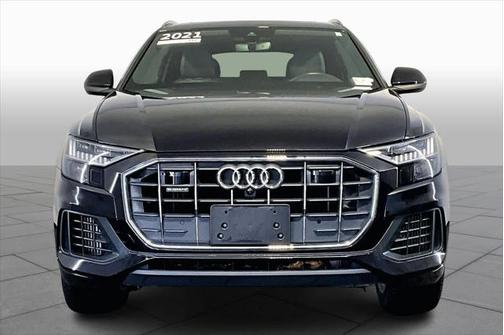 2021 Audi Q8 Premium Plus 55 TFSI quattro Tiptronic