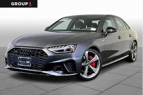 2022 Audi A4 Premium Plus 45 TFSI S line quattro S tronic