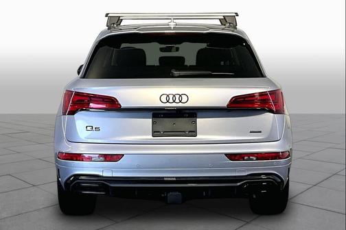 Florett Silver Metallic 2023 Audi Q5 45 S line Premium Plus