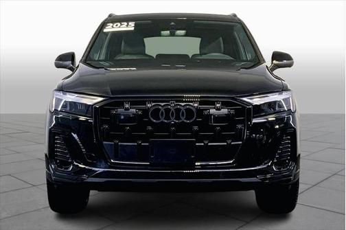 2025 Audi Q7 Premium Plus 45 TFSI quattro Tiptronic