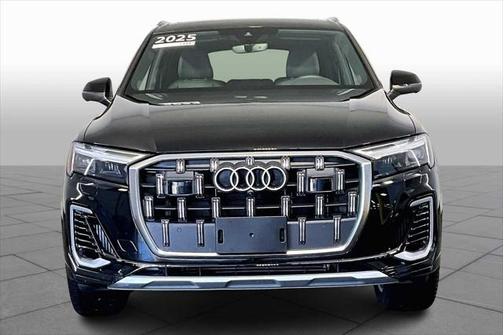 2025 Audi Q7 Premium Plus 55 TFSI quattro Tiptronic