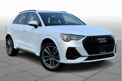 2023 Audi Q3 Premium 45 TFSI S line quattro Tiptronic