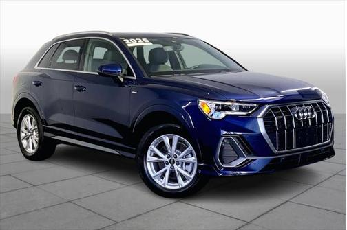 2025 Audi Q3 Premium 45 TFSI S line quattro Tiptronic