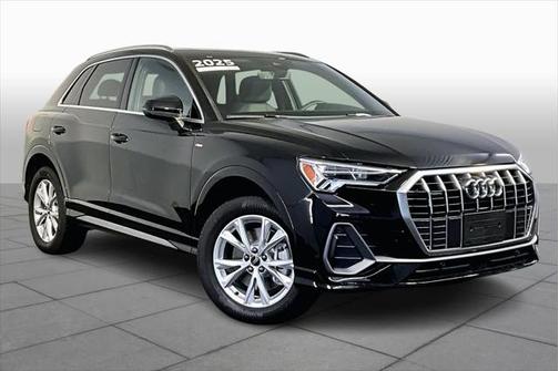 2025 Audi Q3 Premium 45 TFSI S line quattro Tiptronic
