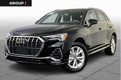 2025 Audi Q3 Premium 45 TFSI S line quattro Tiptronic