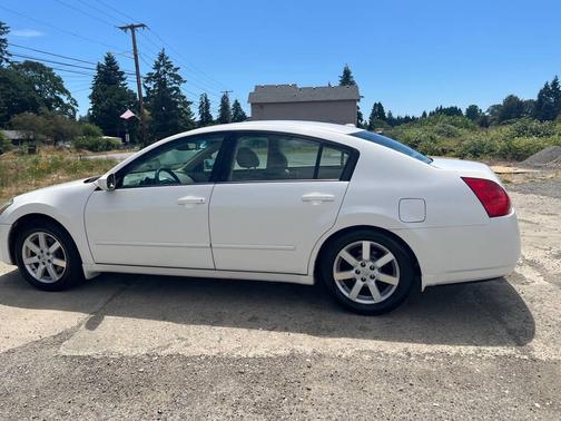 Winter Frost Pearl 2006 Nissan Maxima SL
