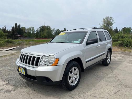 Bright Silver Metallic Clearcoat 2008 Jeep Grand Cherokee Laredo