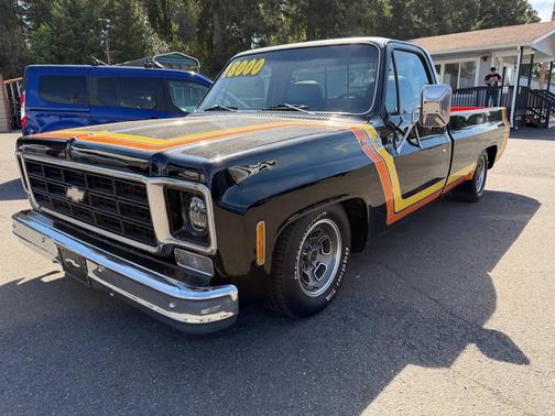 BLACK 1976 Chevrolet C10/K10 PICKUP
