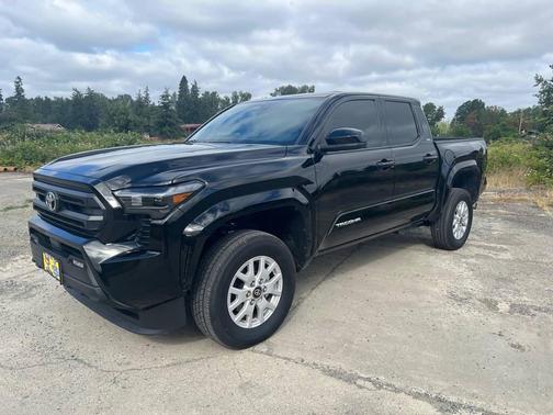 Black 2025 Toyota Tacoma SR5