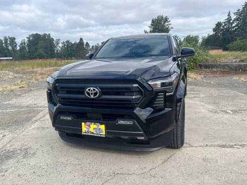 Black 2025 Toyota Tacoma SR5