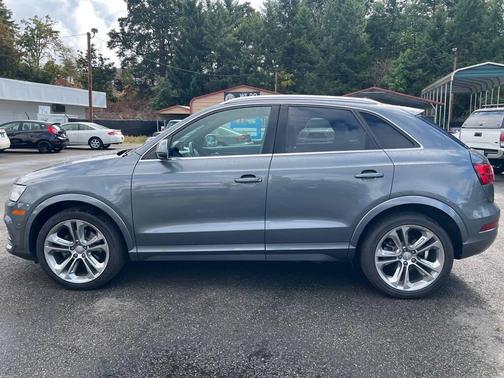 GREY 2017 Audi Q3 2.0T Premium Plus
