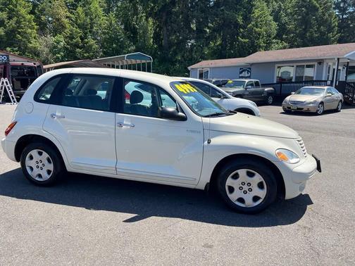 Cool Vanilla Clearcoat 2004 Chrysler PT Cruiser Base