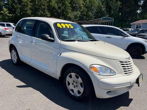 Cool Vanilla Clearcoat 2004 Chrysler PT Cruiser Base