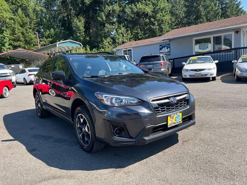 GREY 2018 Subaru Crosstrek 2.0i